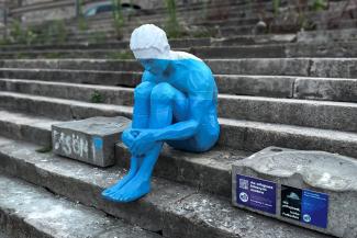 Újra van feje a lefejezett szobornak a Duna-parton